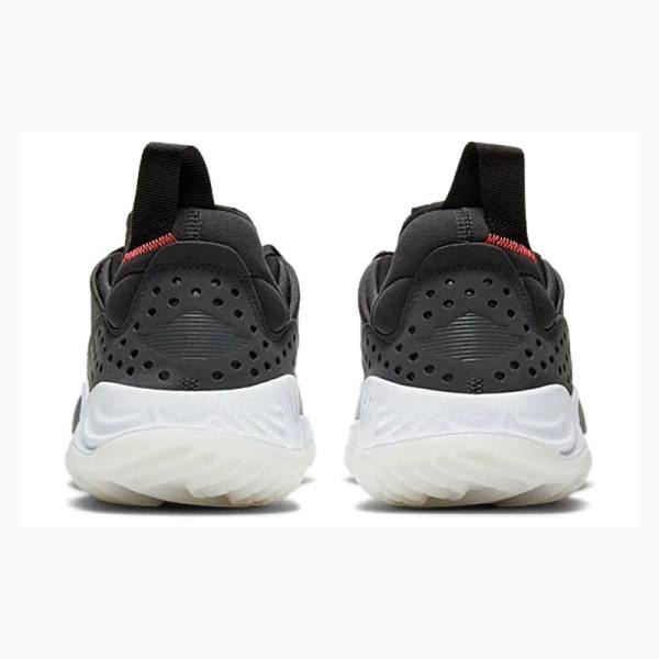 Nike Delta SP Koşu Ayakkabısı Air Jordan Erkek Siyah Gri Beyaz | JD-720LZ