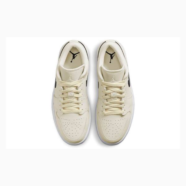 Nike Low Creamy Coconut Milk Spor Ayakkabı Air Jordan 1 Kadın Krema Siyah | JD-654HQ