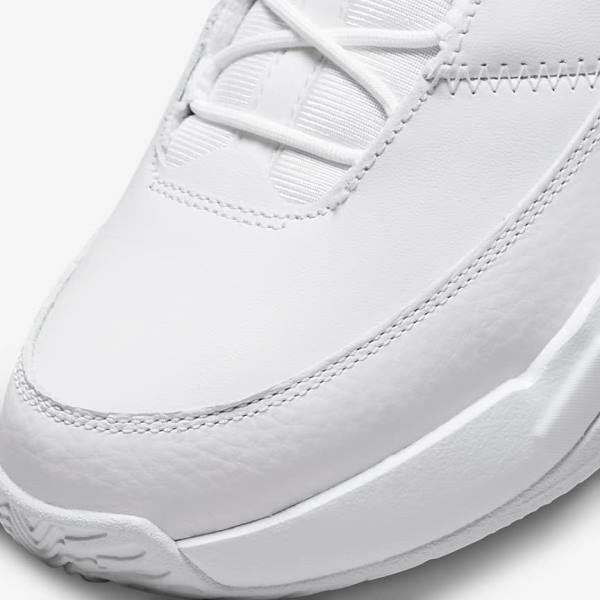 Nike Max Aura 3 Basketbol Ayakkabısı Air Jordan Erkek Beyaz Metal Gümüş | NK620FWJ