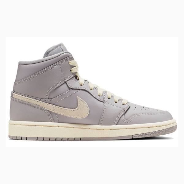 Nike Mid Cut Atmosphere Pale Ivory Basketbol Ayakkabısı Air Jordan 1 Kadın Gri | JD-519NQ