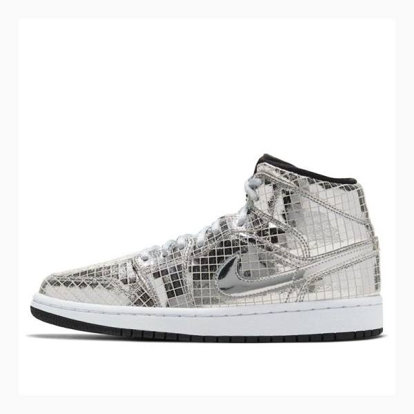 Nike Mid Cut Flashing Lights Basketbol Ayakkabısı Air Jordan 1 Kadın Gümüş | JD-804GE