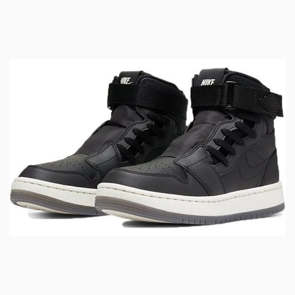 Nike NOVA XX JORDAN LEGACY Basketbol Ayakkabısı Air Jordan 1 Kadın Siyah Beyaz | JD-625DF