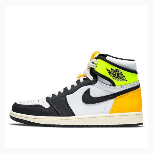 Nike Retro High OG Volt Basketbol Ayakkabısı Air Jordan 1 Erkek Siyah Beyaz Altın | JD-452SC