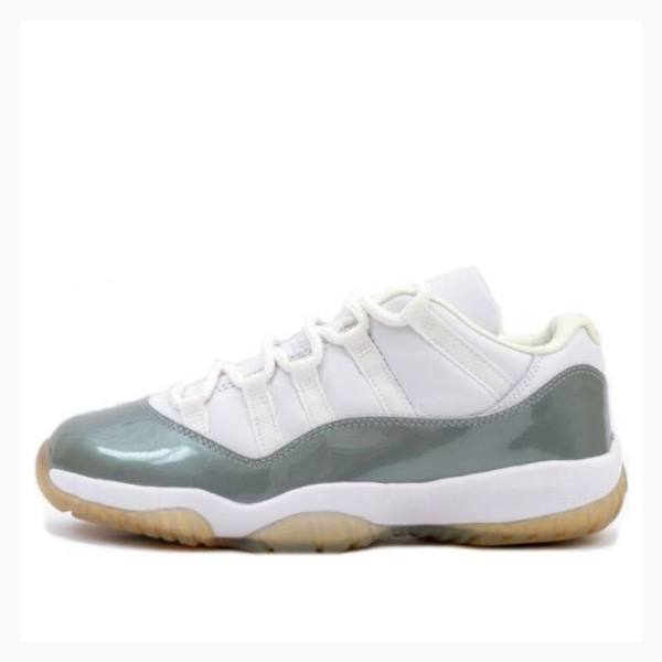 Nike Retro Low Metallic 2001 Spor Ayakkabı Air Jordan 11 Kadın Beyaz Gümüş | JD-367GU